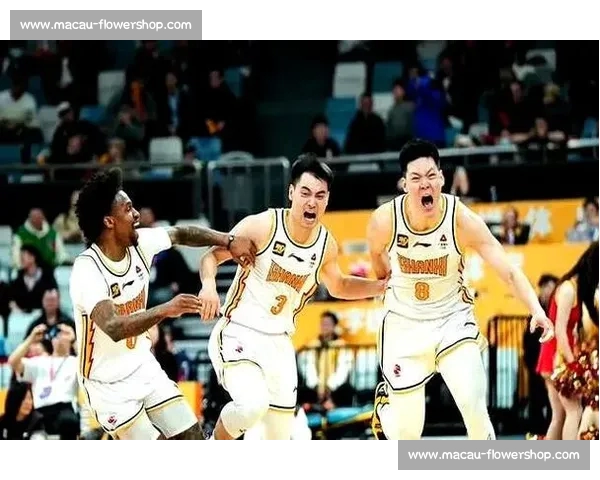 CBA赛季激烈角逐各队争冠新动力 球员表现与战术变化引人关注